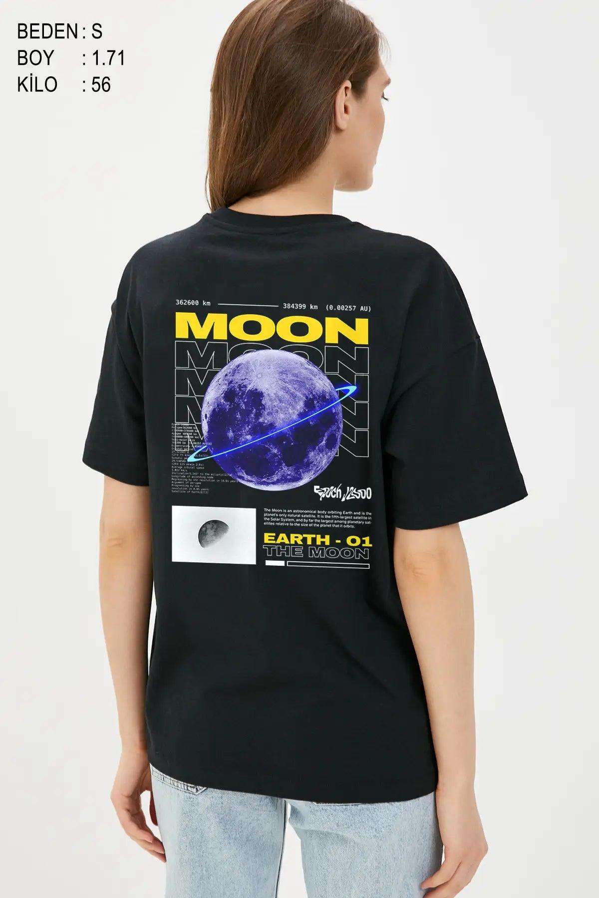 The Moon Oversize Woman T-shirt