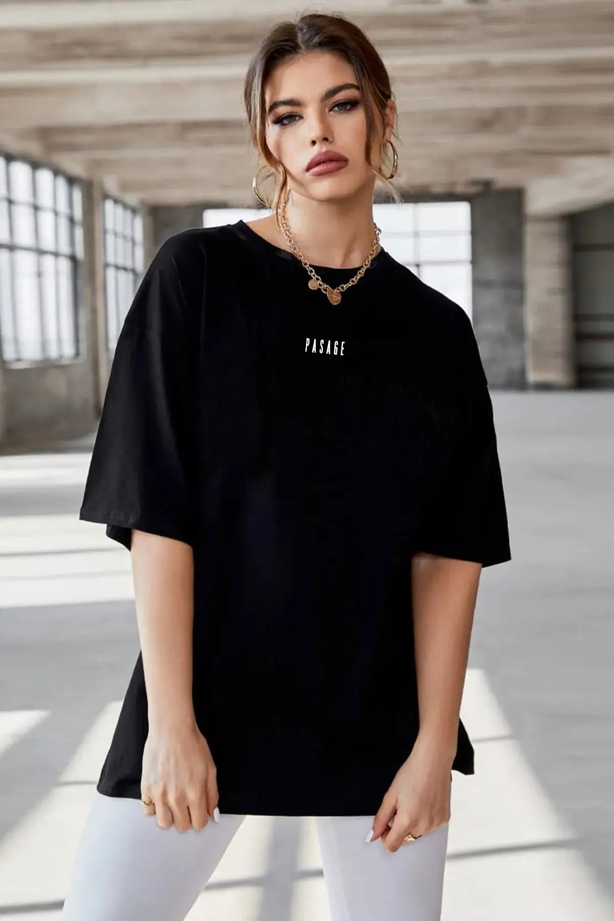 Mid Pasage Oversize Woman T-shirt