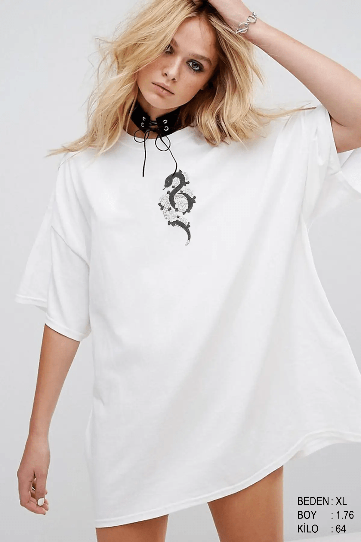 Snake Oversize Woman T-shirt